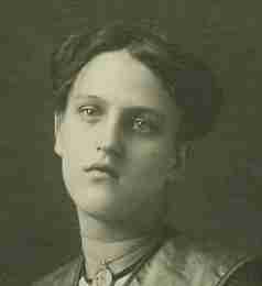 Isabella Irene Smith 